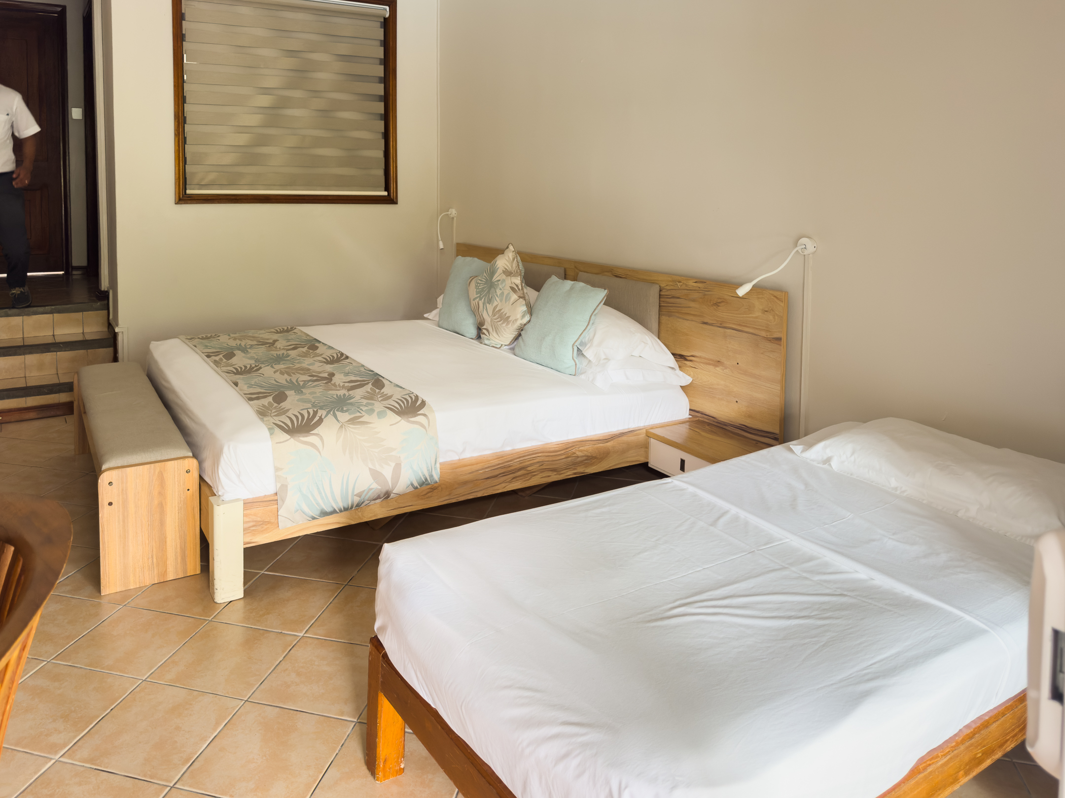 Le Peninsula Bay Hotel rooms
