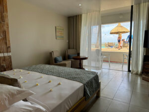 Le Peninsula Bay Hotel rooms